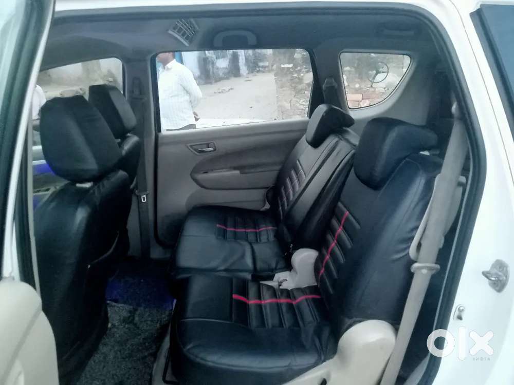 Maruti Suzuki Ertiga 2012 Diesel 130000 Km Driven