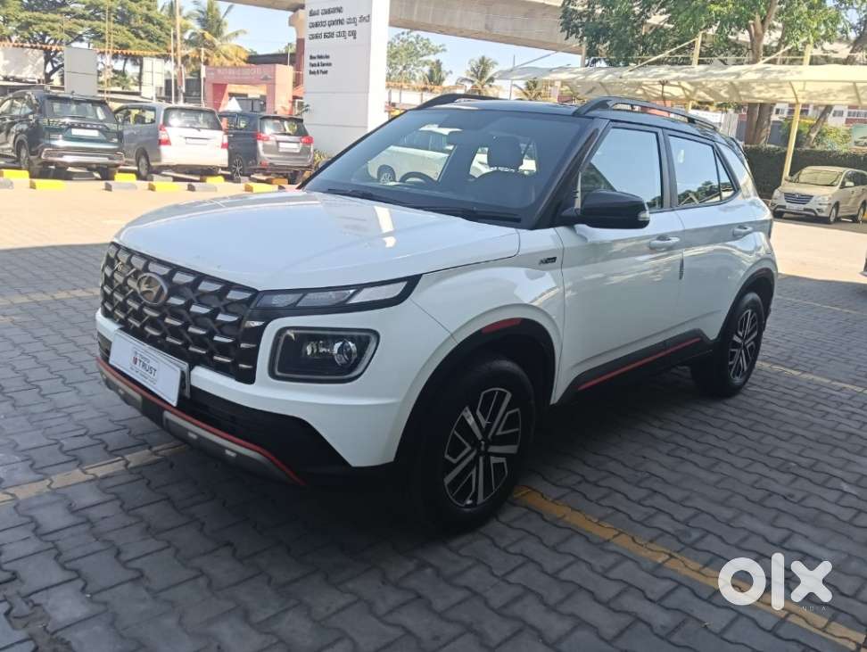 Hyundai Venue S Turbo, 2023, Petrol