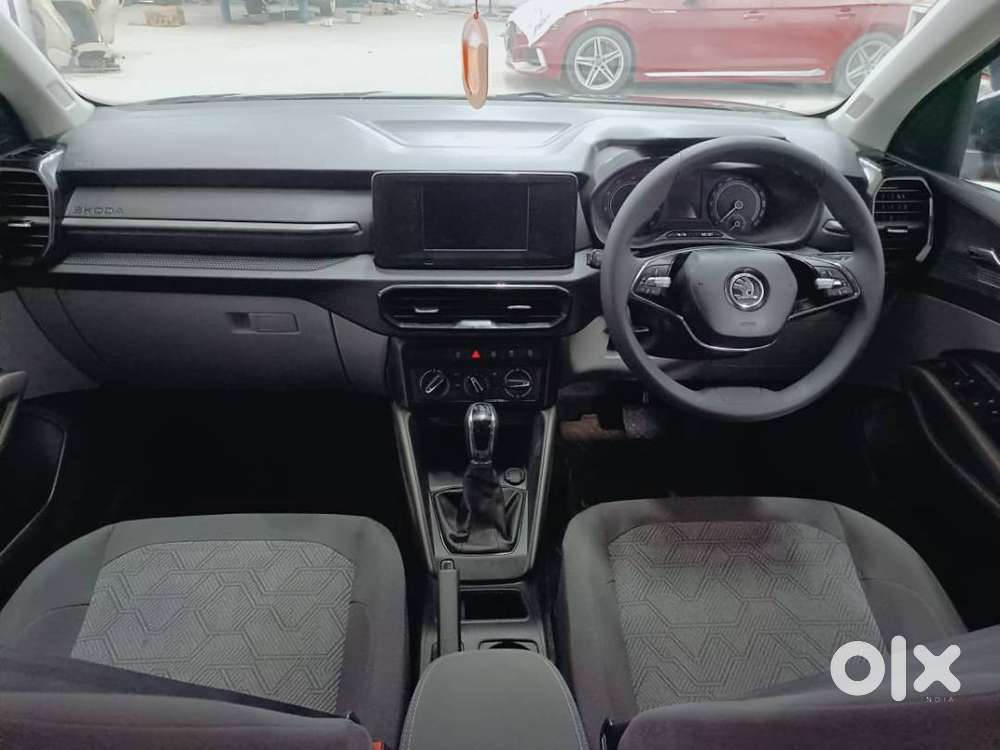 Skoda Kylaq Signature 2025