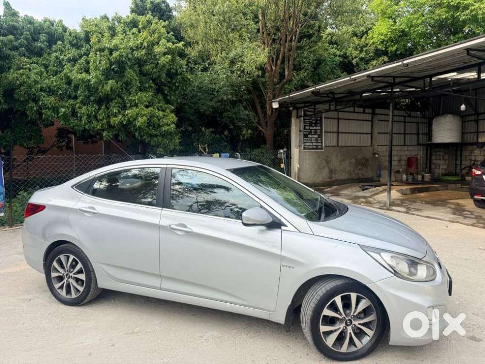 Hyundai Verna 1.6 Vtvt Sx, 2013, Petrol