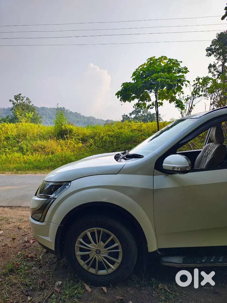 Mahindra Xuv500 2019 Diesel Good Condition W7 Push Start