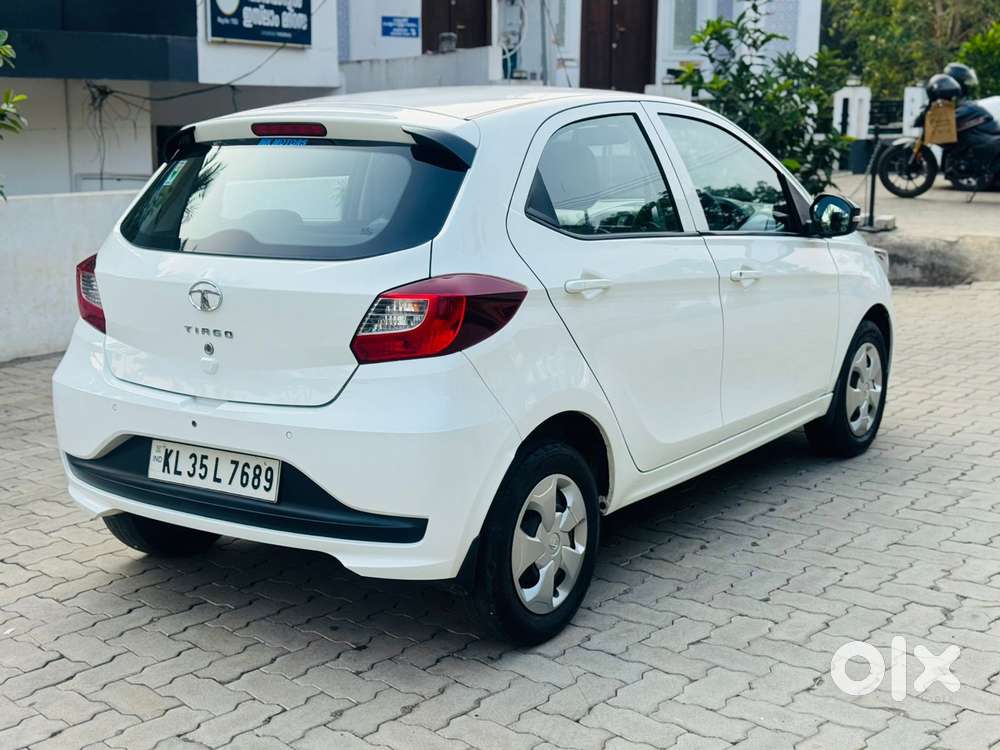 Tata Tiago 1.2 Revotron Xt (o), 2022, Petrol