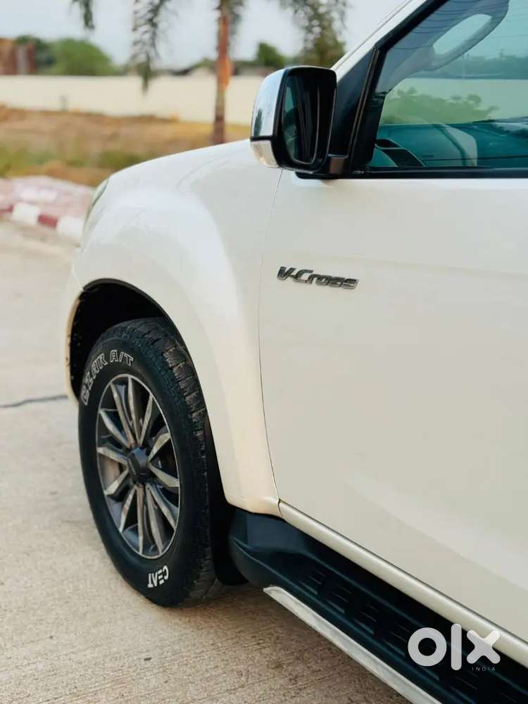 Isuzu D-max V-cross 2019 High