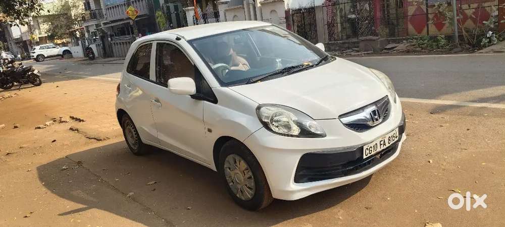 Honda Brio 2013 Petrol Well Maintained