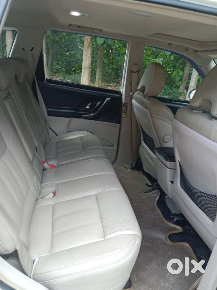Mahindra Xuv500 W10 Awd, 2017, Diesel