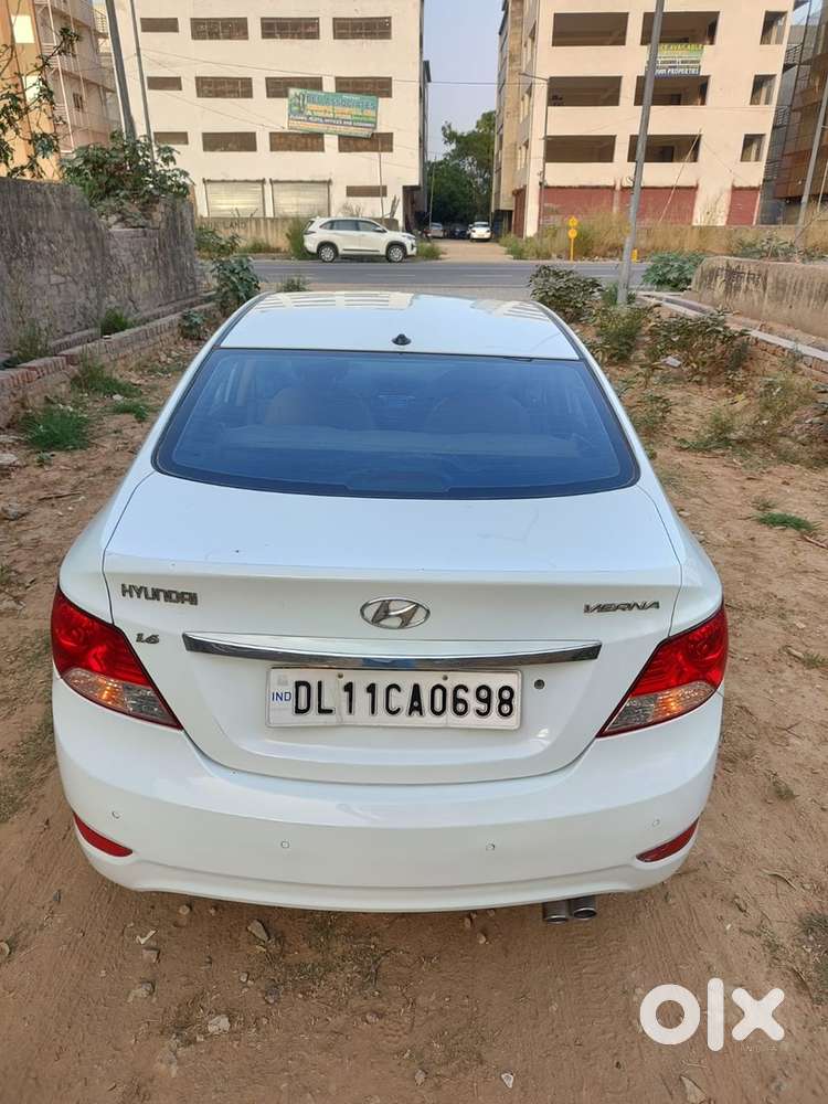 Hyundai Verna 1.6 Manual 2012
