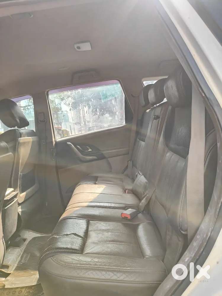 Mahindra Xuv500 2012