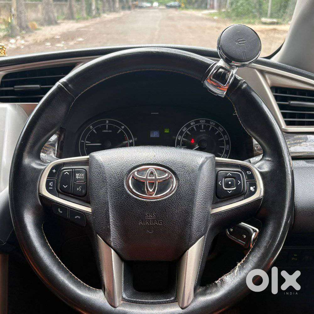 Toyota Innova Crysta 2.8 Gx Automatic 7 Str, 2018, Diesel