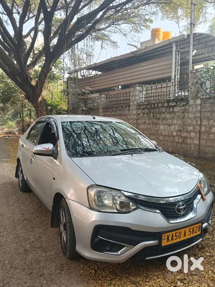Toyota Etios Cross 2017
