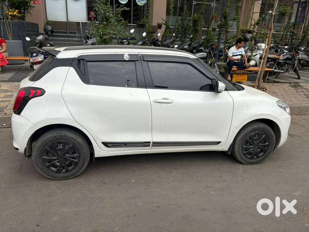 Swift 1.2 Vxi 2022 Year Km