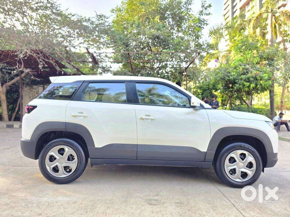 Maruti Suzuki Brezza 1.5 Lxi Smart Hybrid, 2026, Petrol