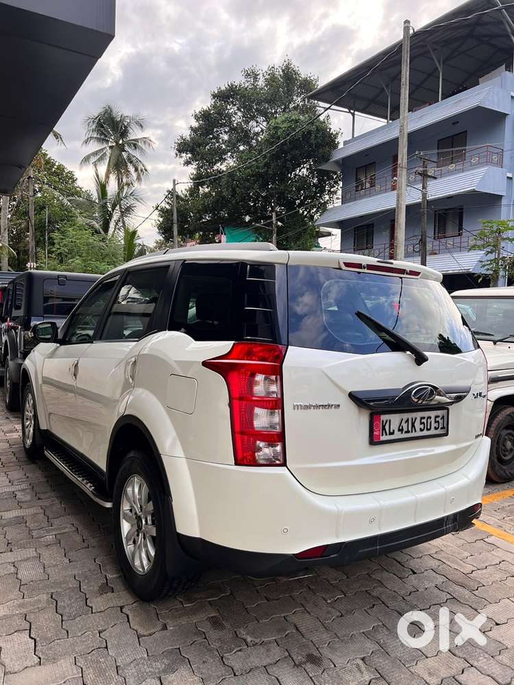Mahindra Xuv500 2015 Diesel Well Maintained.