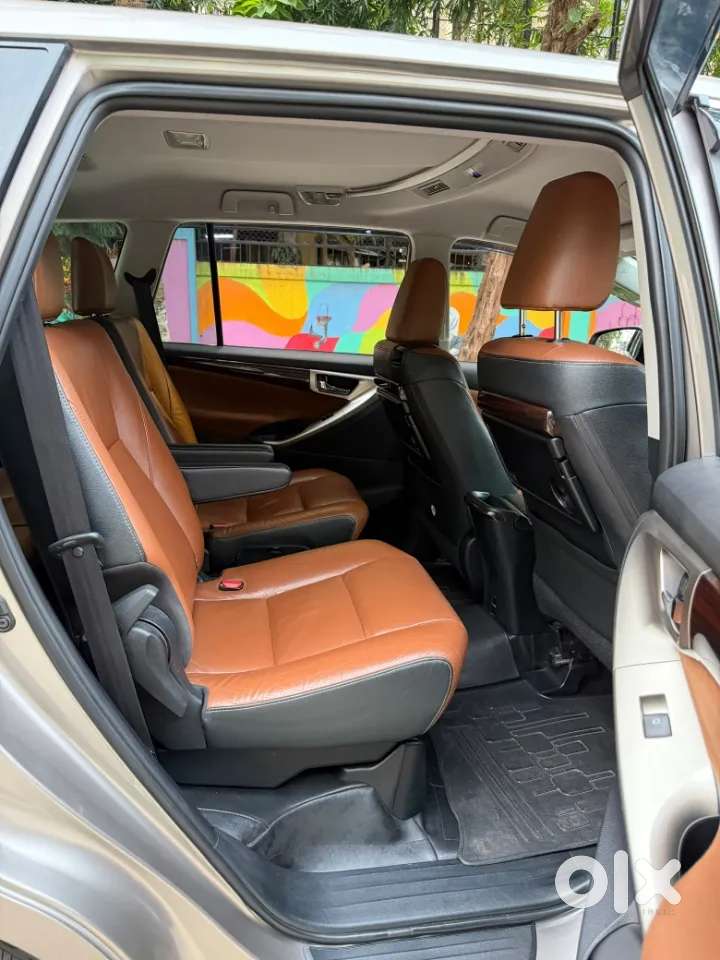 Toyota Innova Crysta [2020-ongoing] 2.7 Zx At 7 Str, 2016, Petrol
