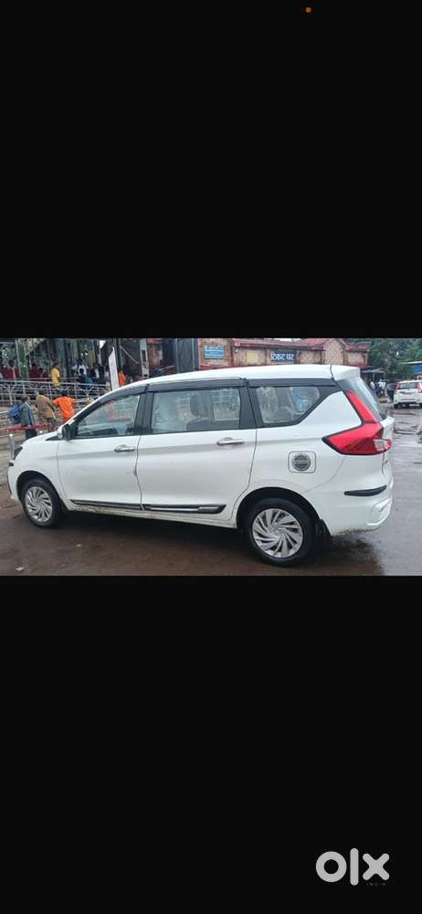 Maruti Suzuki Ertiga Petrol Well Maintained