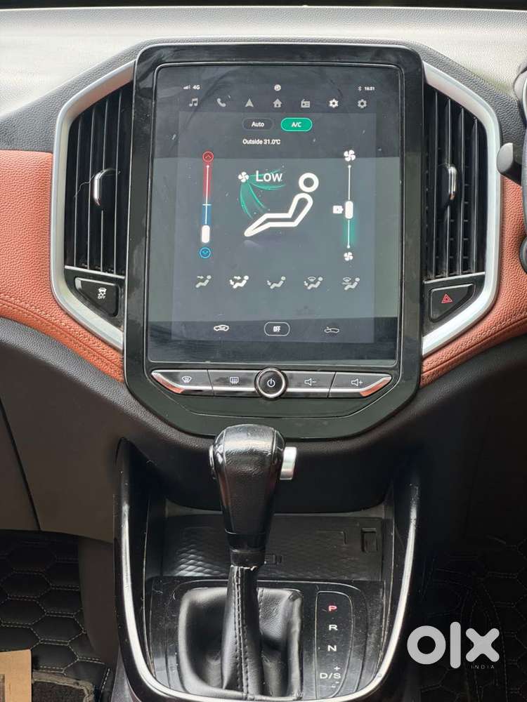 Mg Hector Plus 1.5 Sharp Turbo Cvt 6 Str, 2021, Petrol