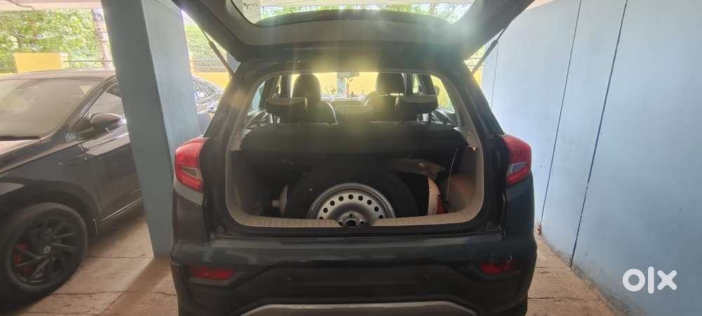 Mahindra Xuv300 2021 Car Well Maitained