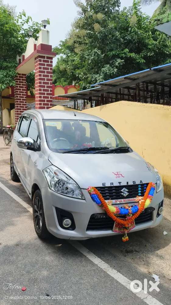 Maruti Suzuki Ertiga 2015 Diesel 100000 Km Driven
