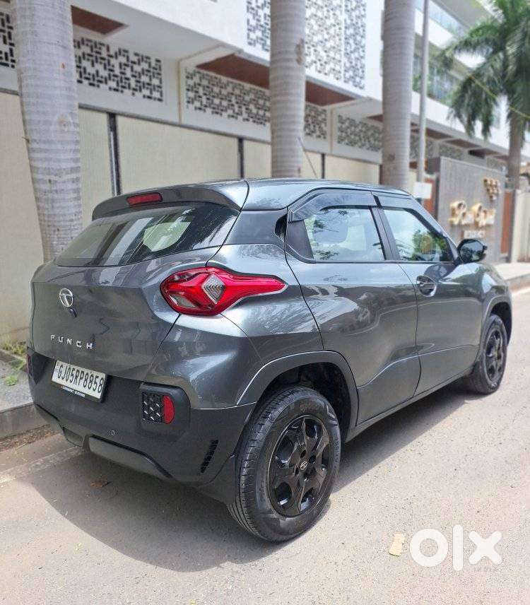 Tata Punch, 2022, Petrol