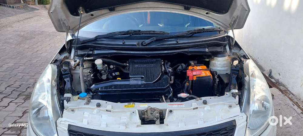 Maruti Suzuki Swift Vxi + Manual, 2016, Petrol