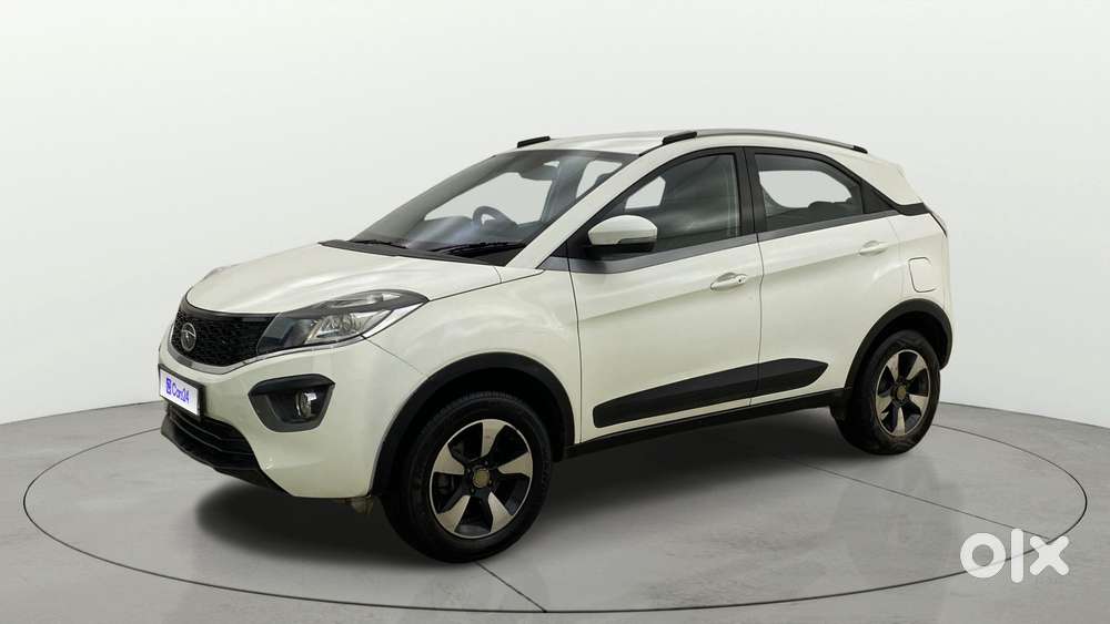 Tata Nexon 1.2 Revotron Xz Plus, 2017, Petrol