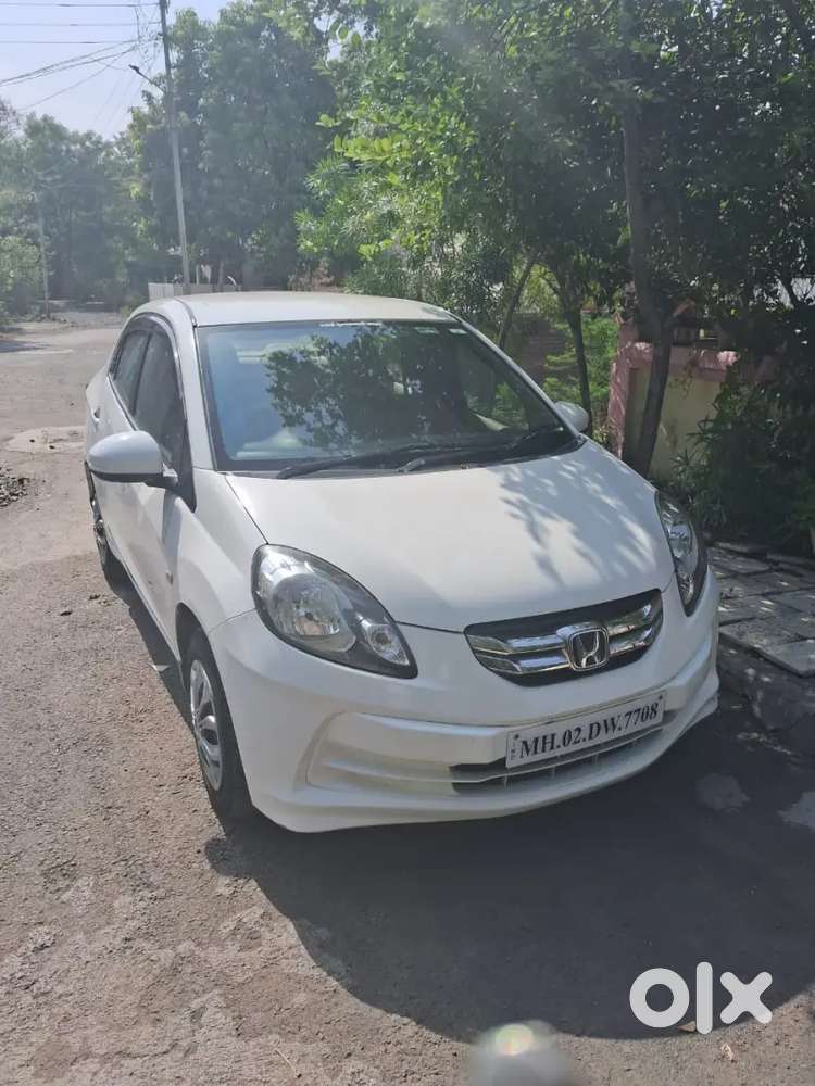 Honda Amaze 2015 Petrol Well Maintained