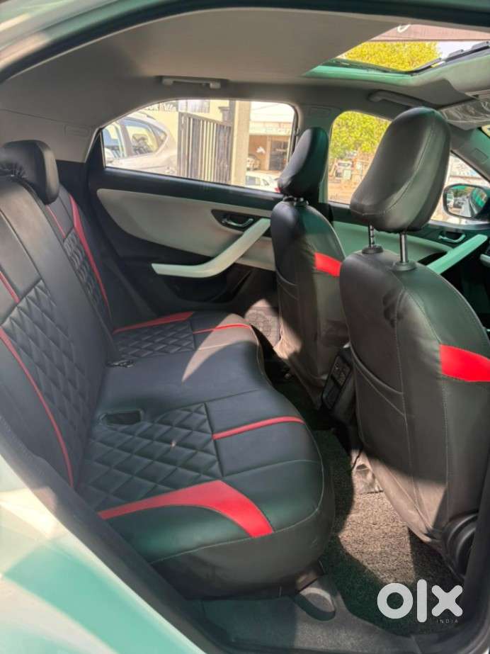 Tata Nexon Creative Plus S 1.2 Revotron Petrol 6 Mt, 2024, Petrol