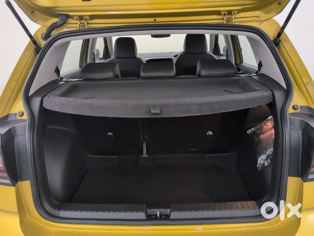 Volkswagen Taigun Topline 1.0 Tsi At (electric Seats), 2022, Petrol