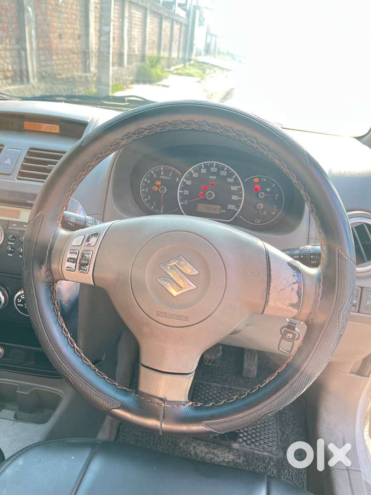 Maruti Suzuki Sx4 Petrol Manual 2012