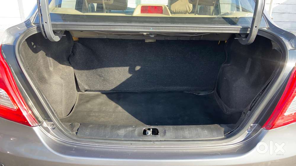 Maruti Suzuki Swift Dzire Vxi 1.2, 2014, Petrol