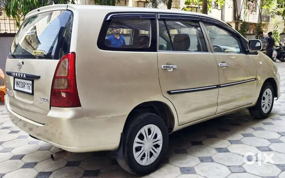 2008 Toyota Innova 2.5g Diesel 8str
