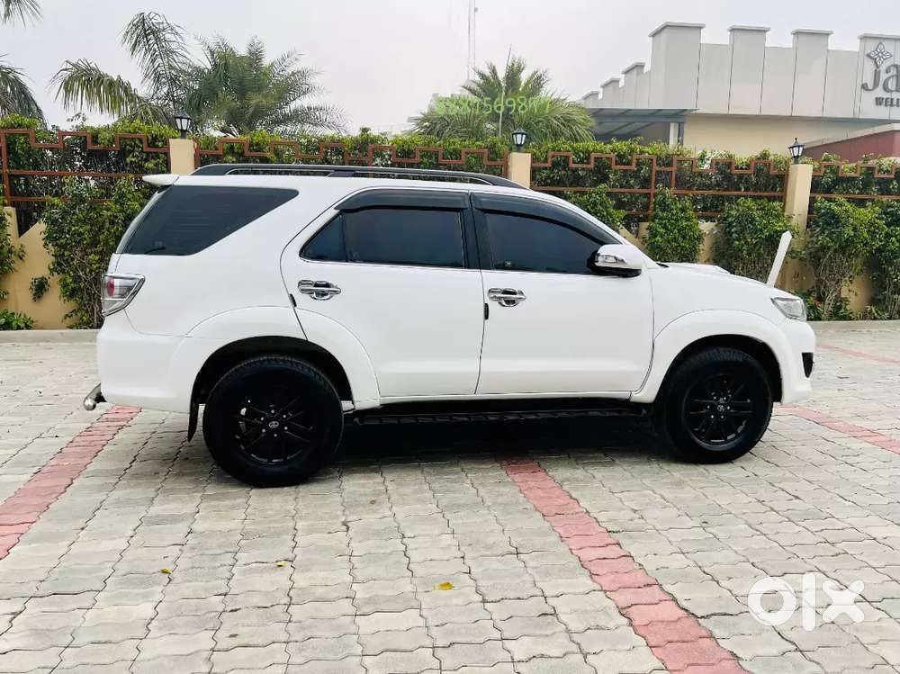 Toyota Fortuner Car 2013 Diesel Good Condition
