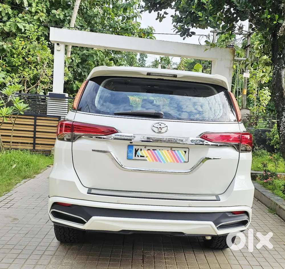 Toyota Fortuner Legender Automatic 2017diesel ഒറിജിനൽ കേരള