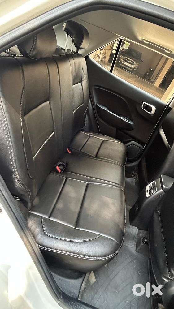 Hyundai Venue Sx+ At, 2019, Petrol