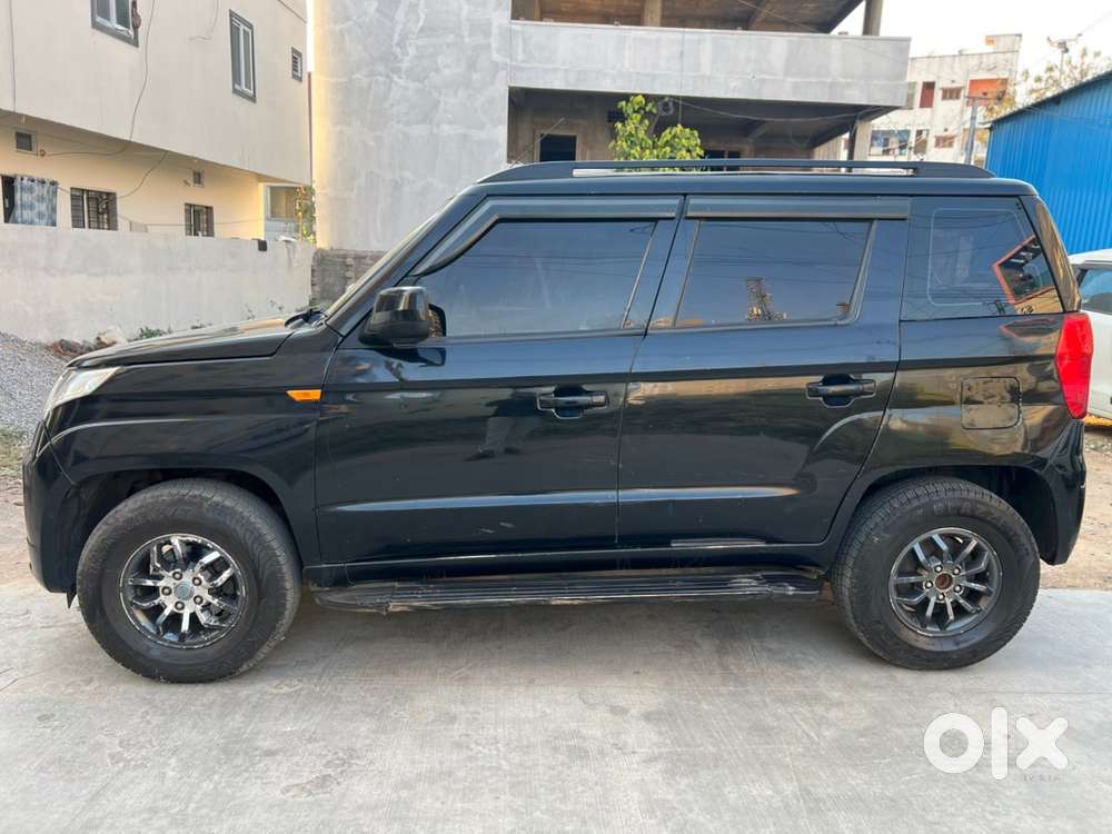 Mahindra Tuv 300 T8, Diesel 2016