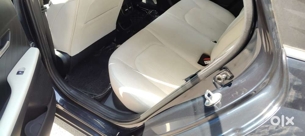 Hyundai Verna 1.5 Sx Vtvt, 2024, Petrol