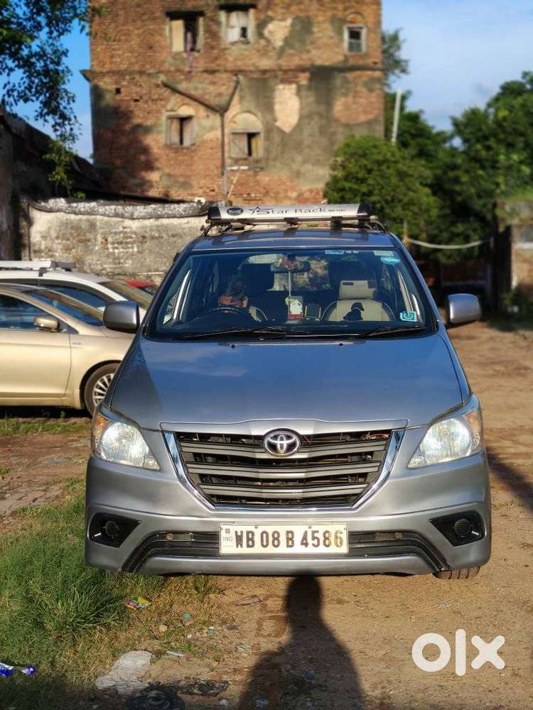 Toyota Innova 2.5 G (diesel) 8 Seater, 2016, Diesel