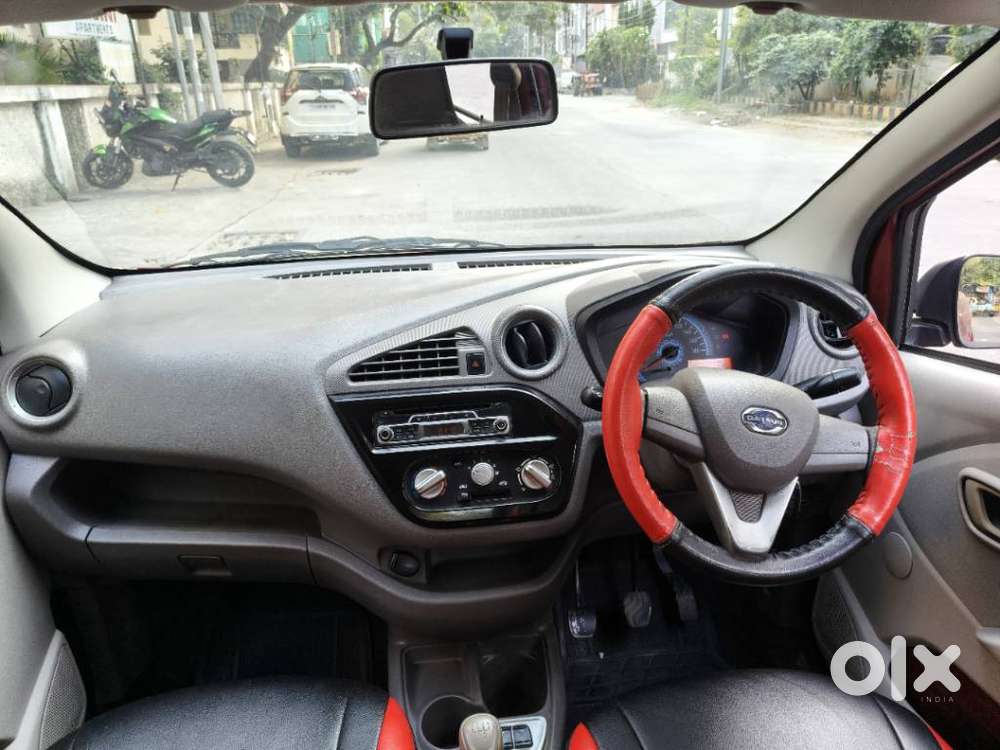 Datsun Redigo T Option, 2016, Petrol