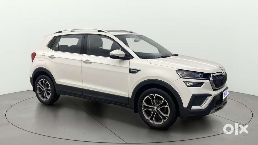 Skoda Kushaq 1.0 Tsi Style, 2023, Petrol