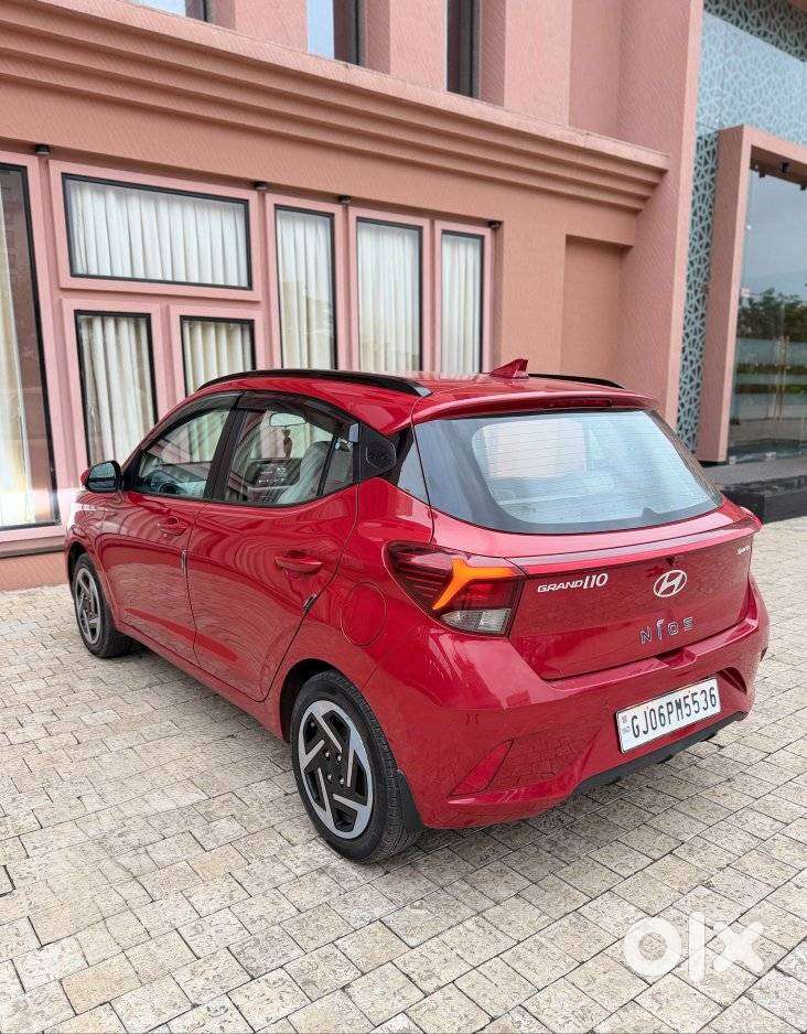 Hyundai Grand I10 Nios Amt Sportz, 2023, Cng & Hybrids