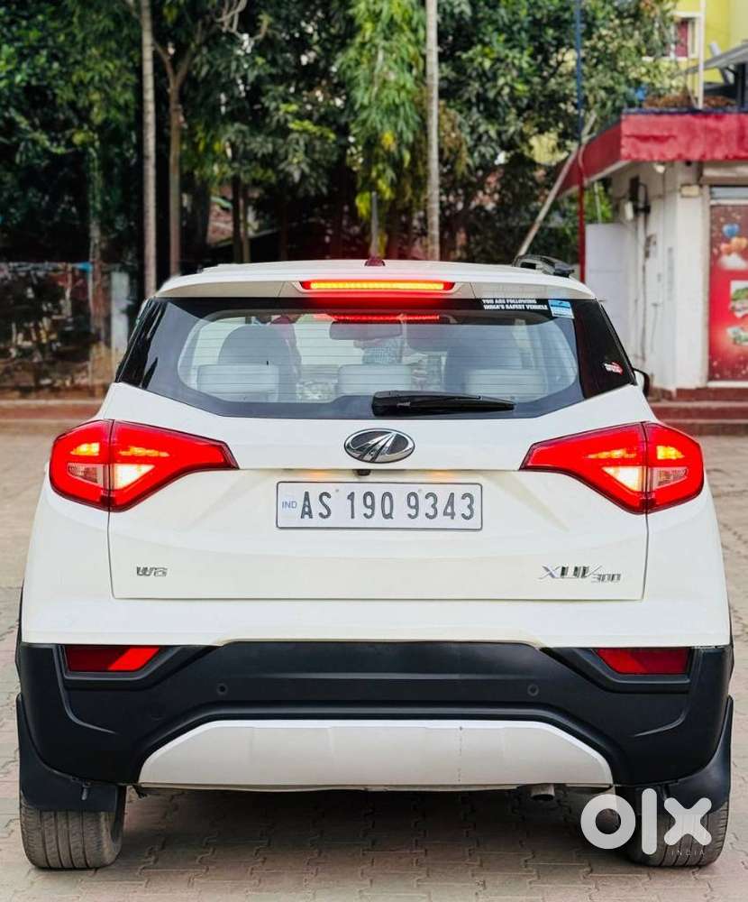 Mahindra Xuv300 W8 Option, 2022, Petrol