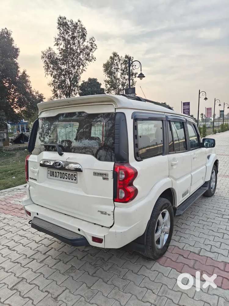Mahindra Scorpio 2018 Diesel 71000 Km Driven