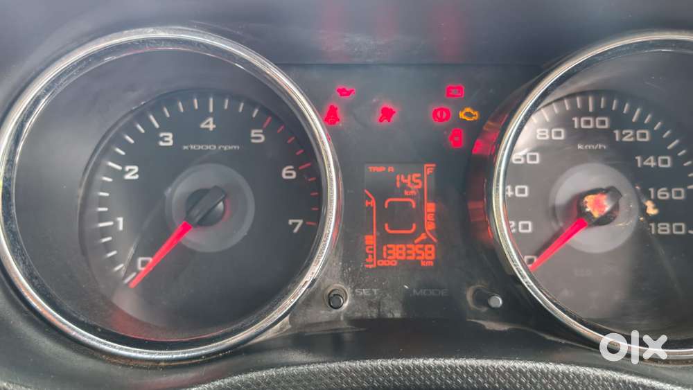 Mahindra Tuv 300 Mhawk100 T8, 2017, Diesel