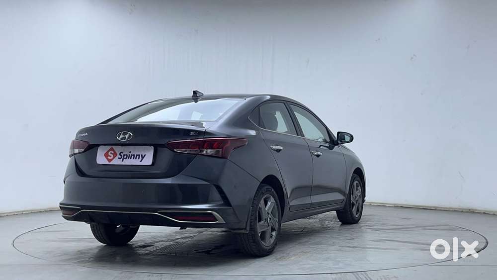 Hyundai Verna 1.5 Sx (o) Vtvt Ivt, 2021, Petrol