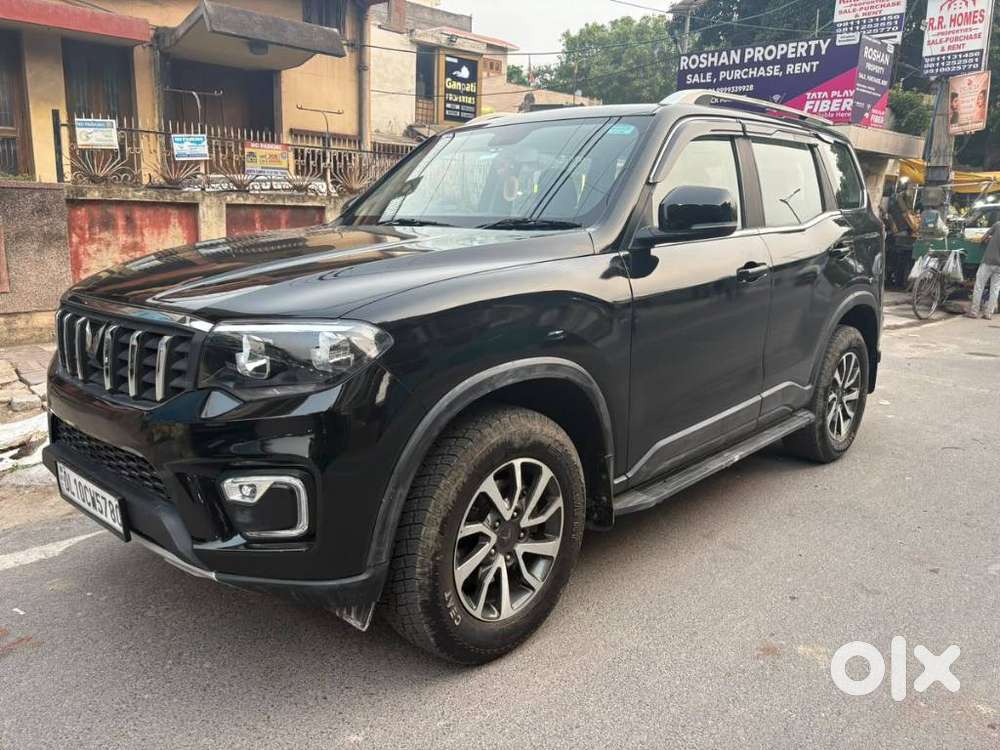 Mahindra Scorpio-n 2.0 Z2 Petrol Mt 7 Str, 2023, Petrol