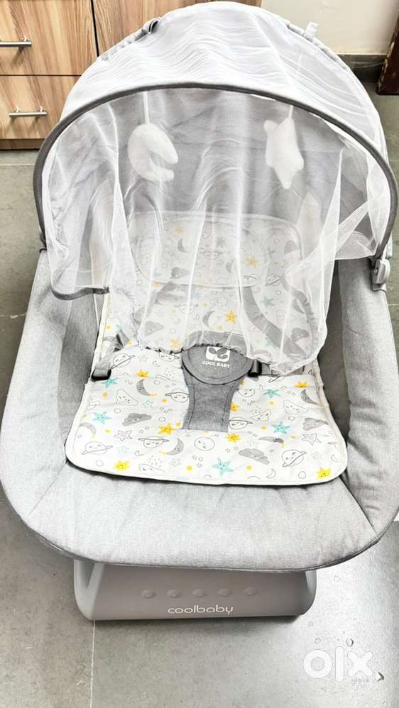 Baby swing