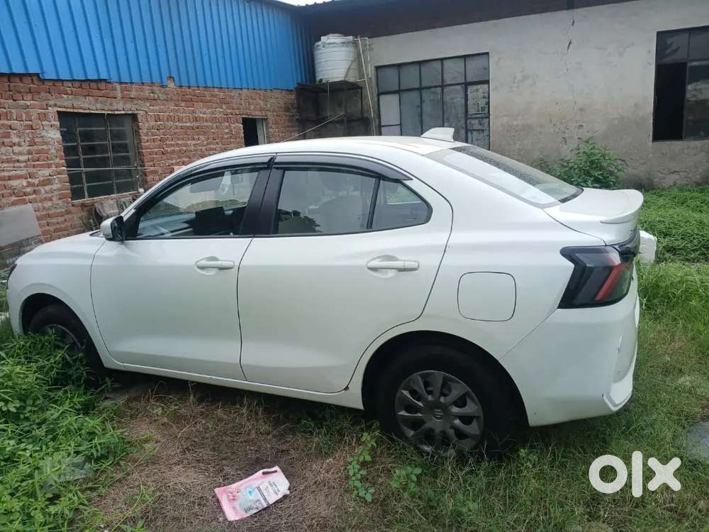 Maruti Suzuki Dzire 2025 Petrol 29405 Km Driven