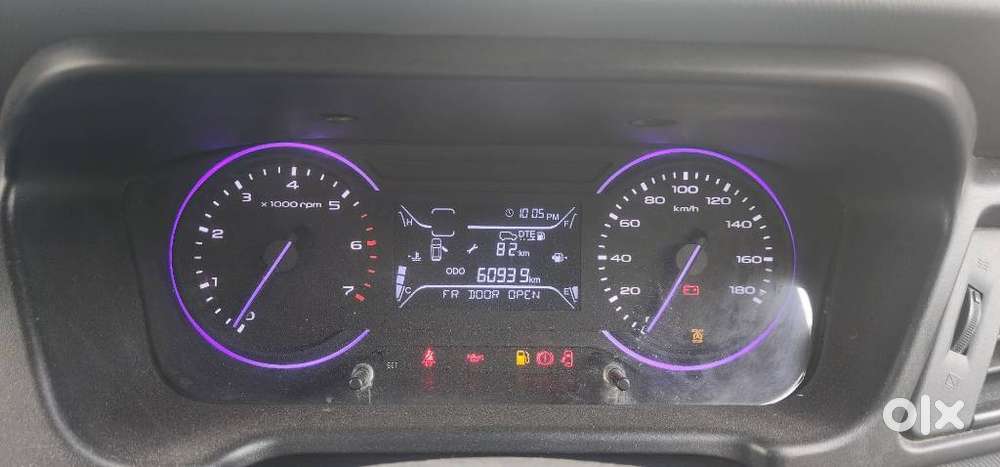Mahindra Marazzo M2 8str, 2023, Diesel