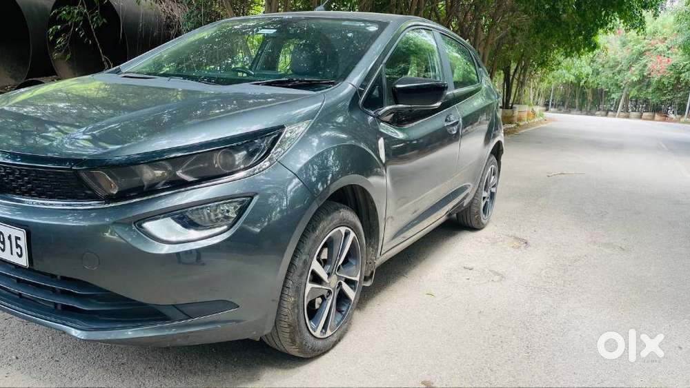 Tata Altroz, 2022, Petrol