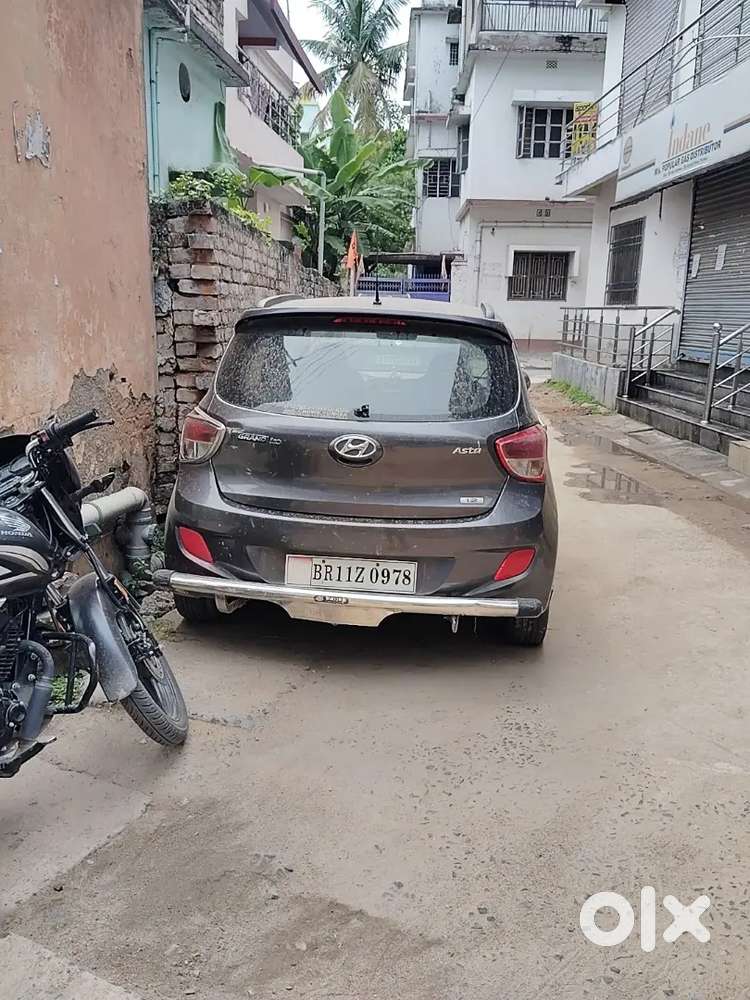 Xuv 500 W8 And Grand I10 Asta