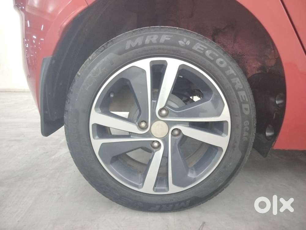 Tata Altroz Xza Petrol, 2023, Petrol